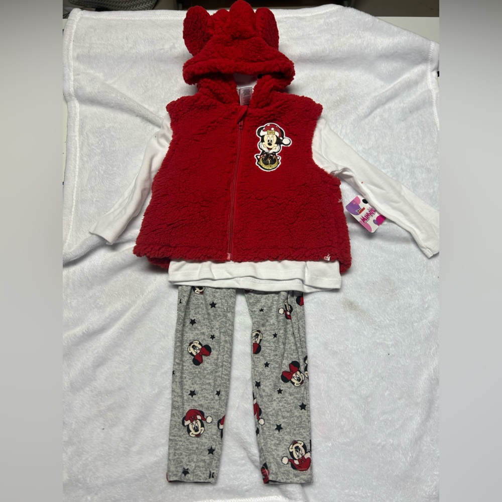 Disney brand new 3 piece set for toddler girl